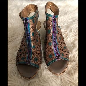 Gorgeous ladies sandals 👡